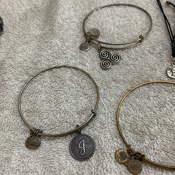 Alex And Ani Lot Of 10 Bangles 1 Cord - Picture 3 of 16